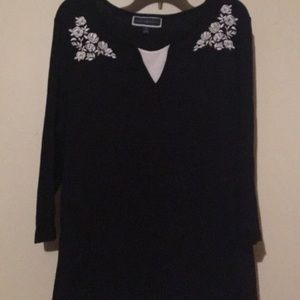 Black and white long sleeve shirt